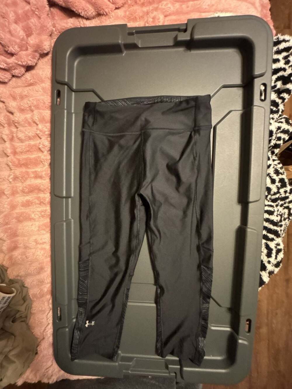 Under Armour HeatGear Compression Ankle Crop Leggings Black Women's Size Small